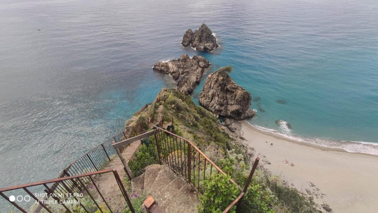 B&B Centro Storico 900 Palmi Bagian luar foto